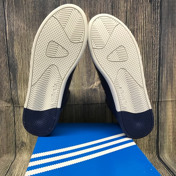 Adidas invaders - Picture 3 of 5